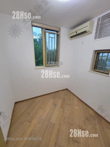 Harbour Place Sell 2 Bedrooms 481 ft²