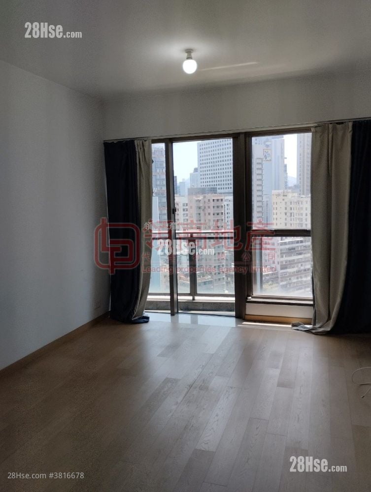 The Austin Sell 360 ft²