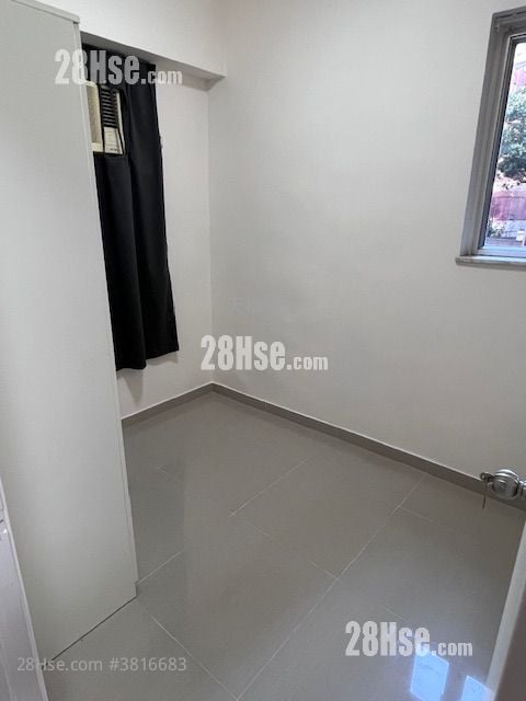 Cactus Mansion Rental 2 Bedrooms , 1 Bathroom 311 ft²