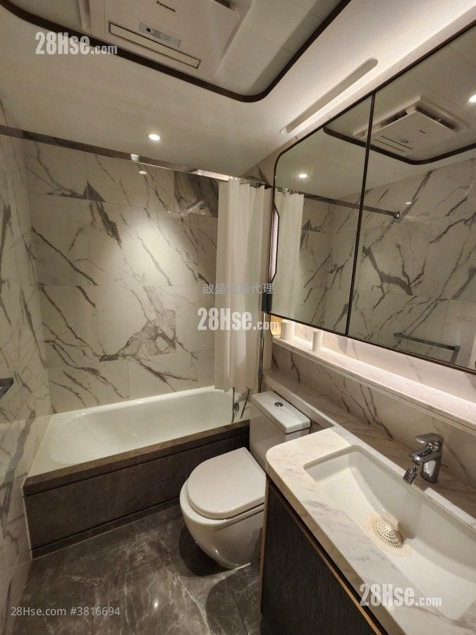 Monaco One Rental 2 Bedrooms , 1 Bathroom 436 ft²