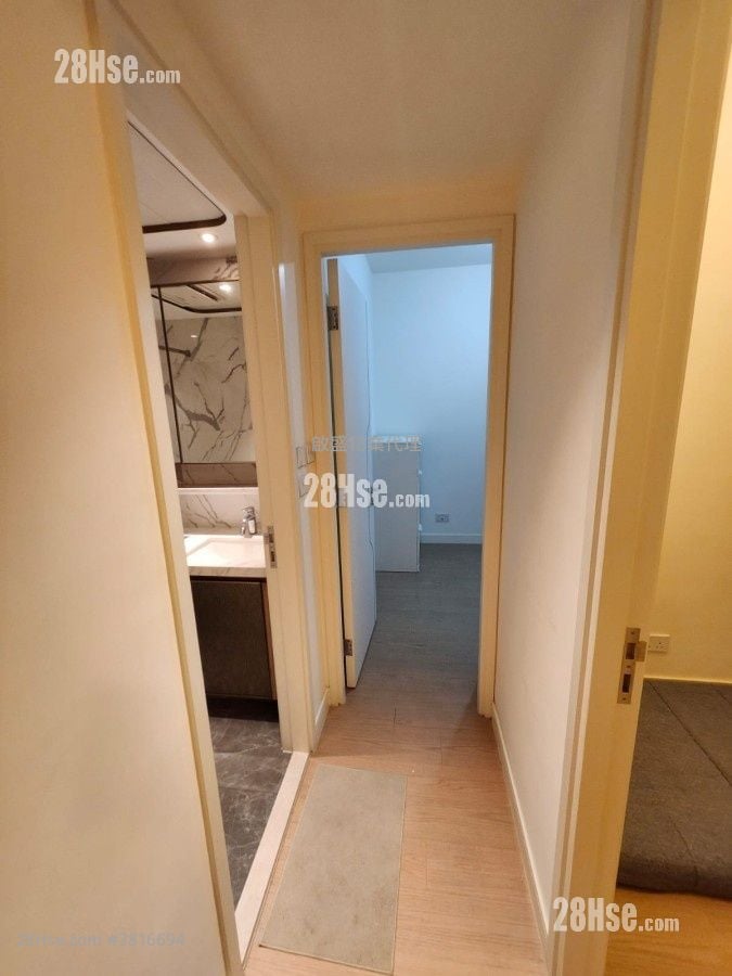 Monaco One Rental 2 Bedrooms , 1 Bathroom 436 ft²