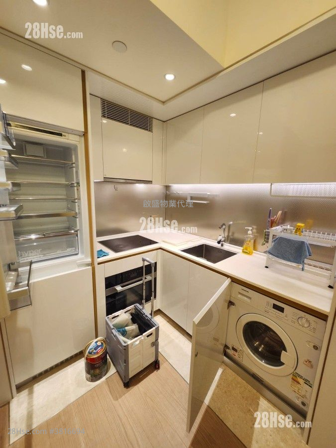 Monaco One Rental 2 Bedrooms , 1 Bathroom 436 ft²