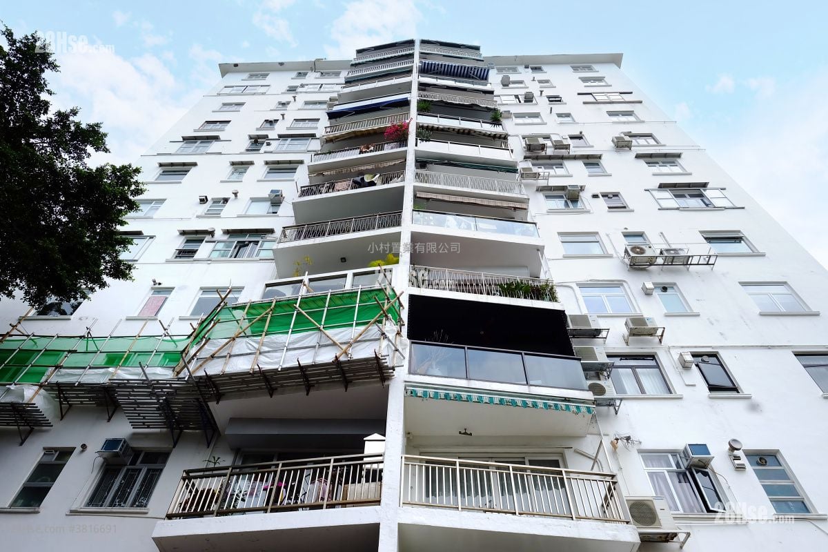 大厦外观: 恒琪园 租盘 3 房 , 2 浴室 977 平方尺