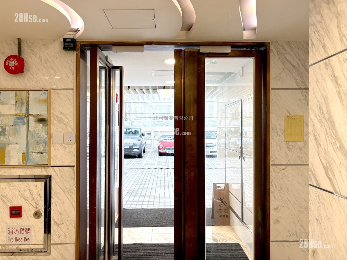 大厦入口: 赵苑 租盘 3 房 , 2 浴室 962 平方尺