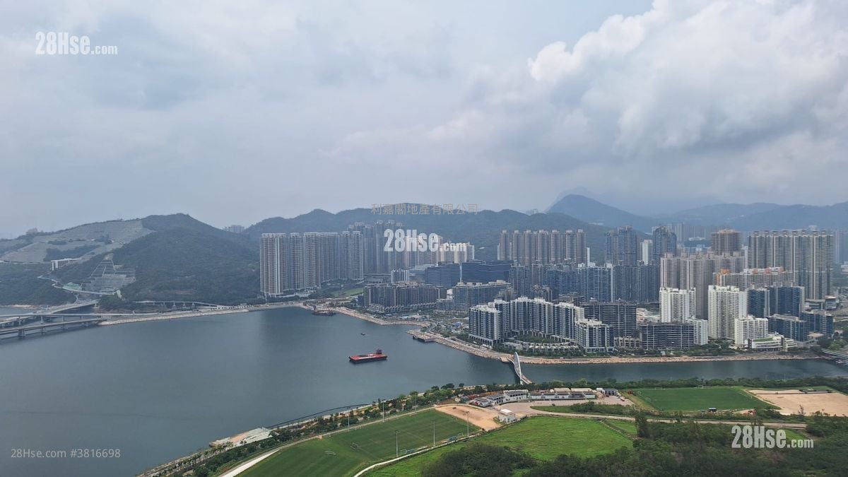 致蓝天 售盘 3 房 804 平方尺