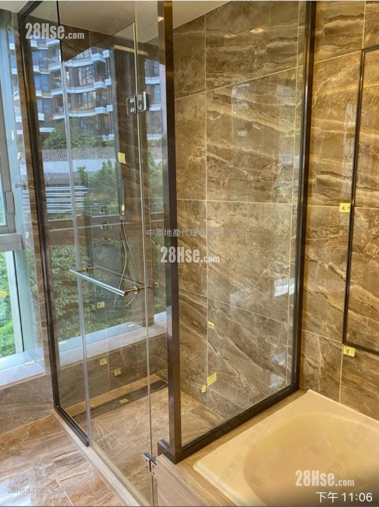 Mount Regalia Sell 4 Bedrooms 1,625 ft²