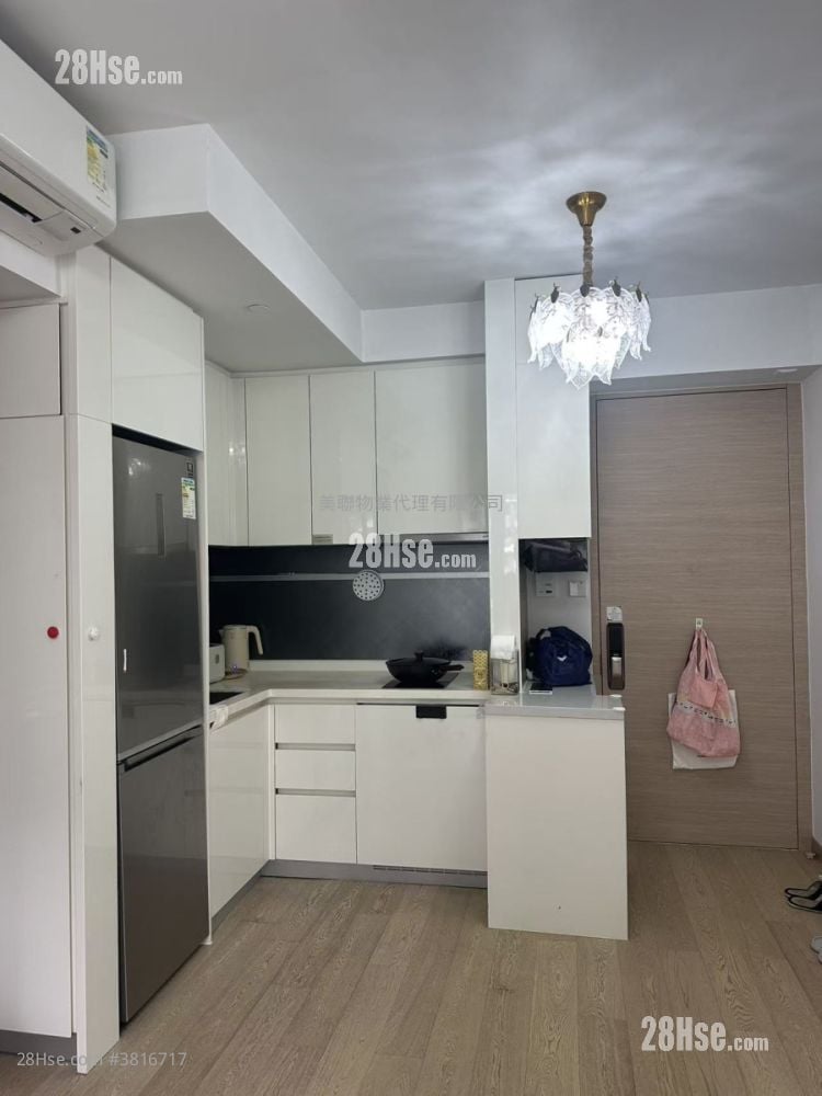 Solaria Rental 2 Bedrooms , 1 Bathroom 456 ft²