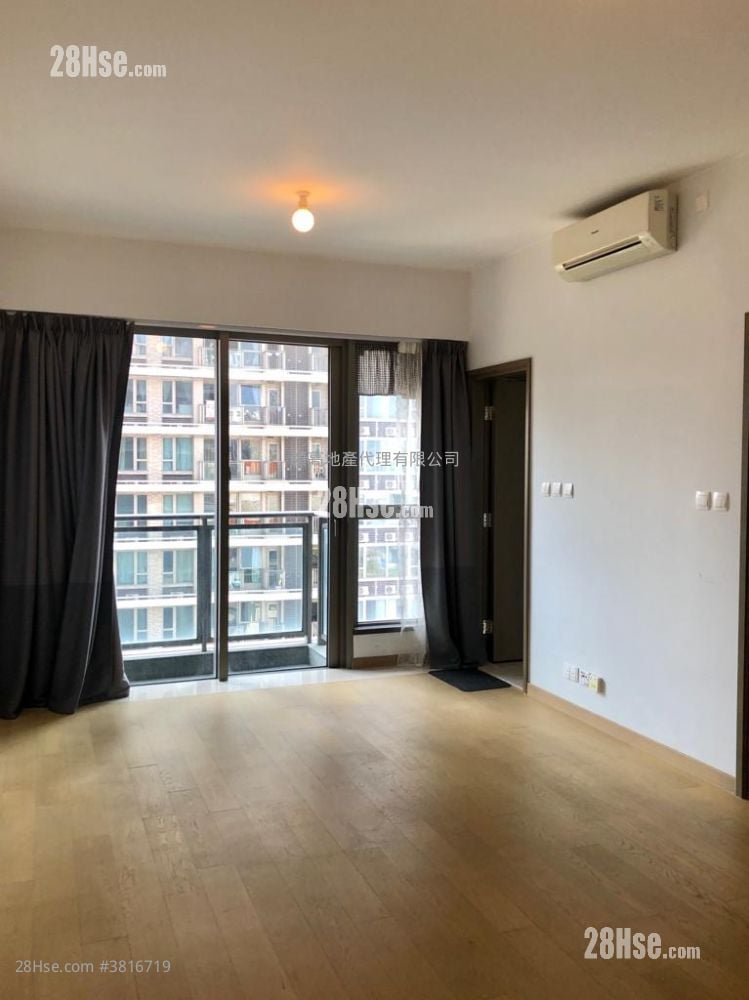 The Austin Rental 378 ft²