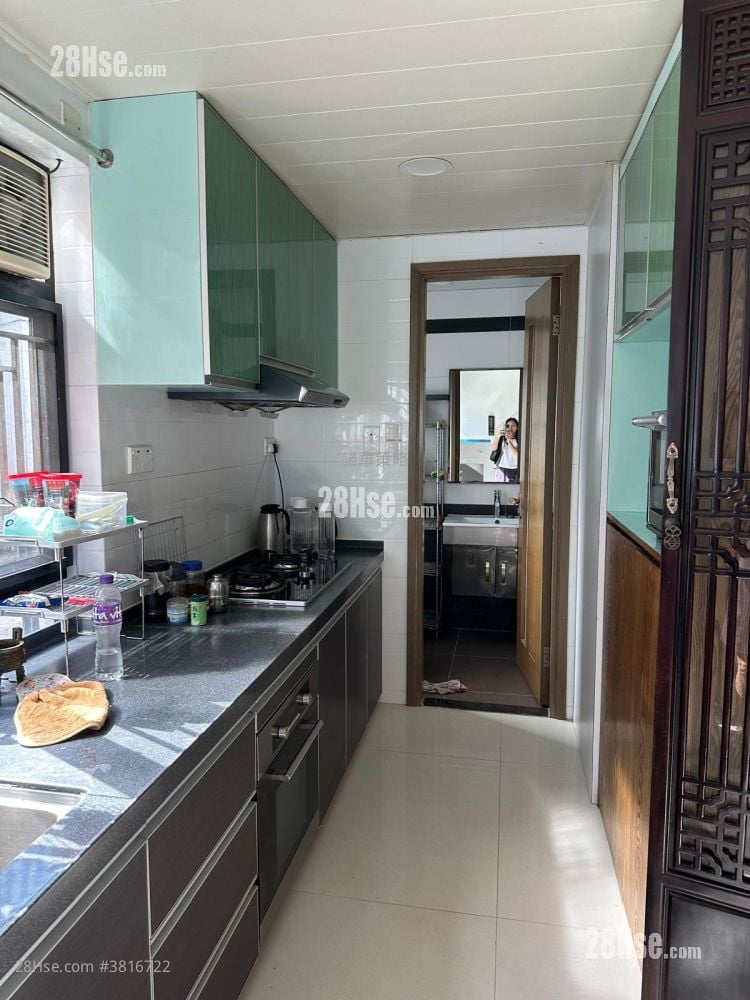 高塘村 售盤 1,650 平方呎