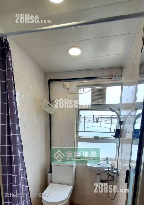 Ka On Building Rental Studio , 1 Bathroom 230 ft²