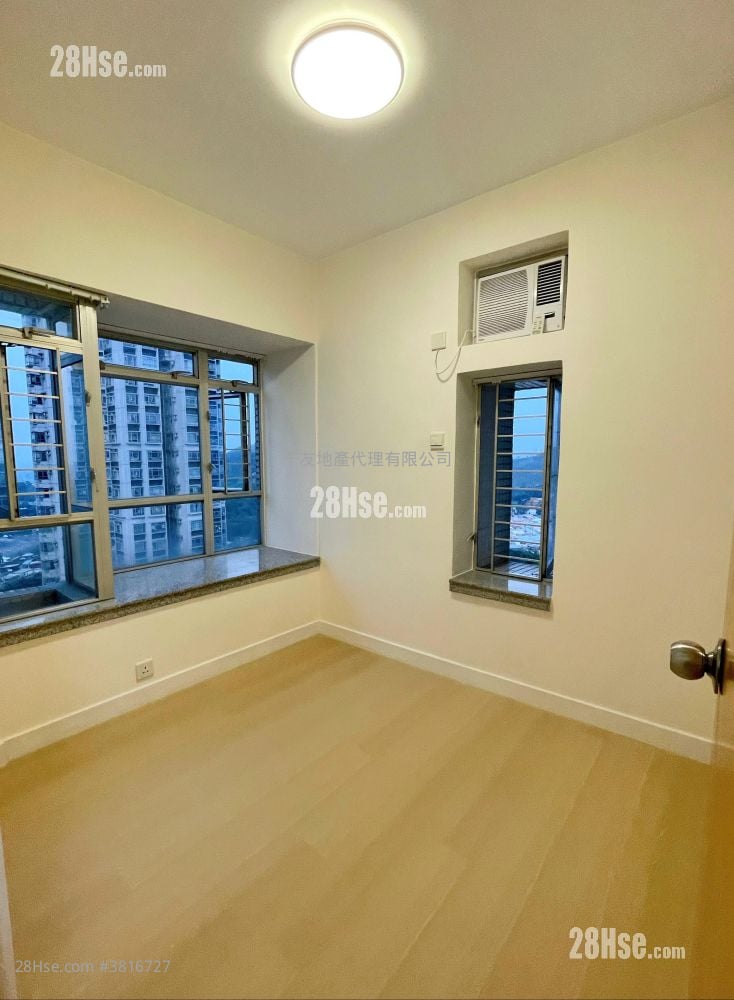 嘉湖山莊 售盤 3 房 , 1 浴室 547 平方呎