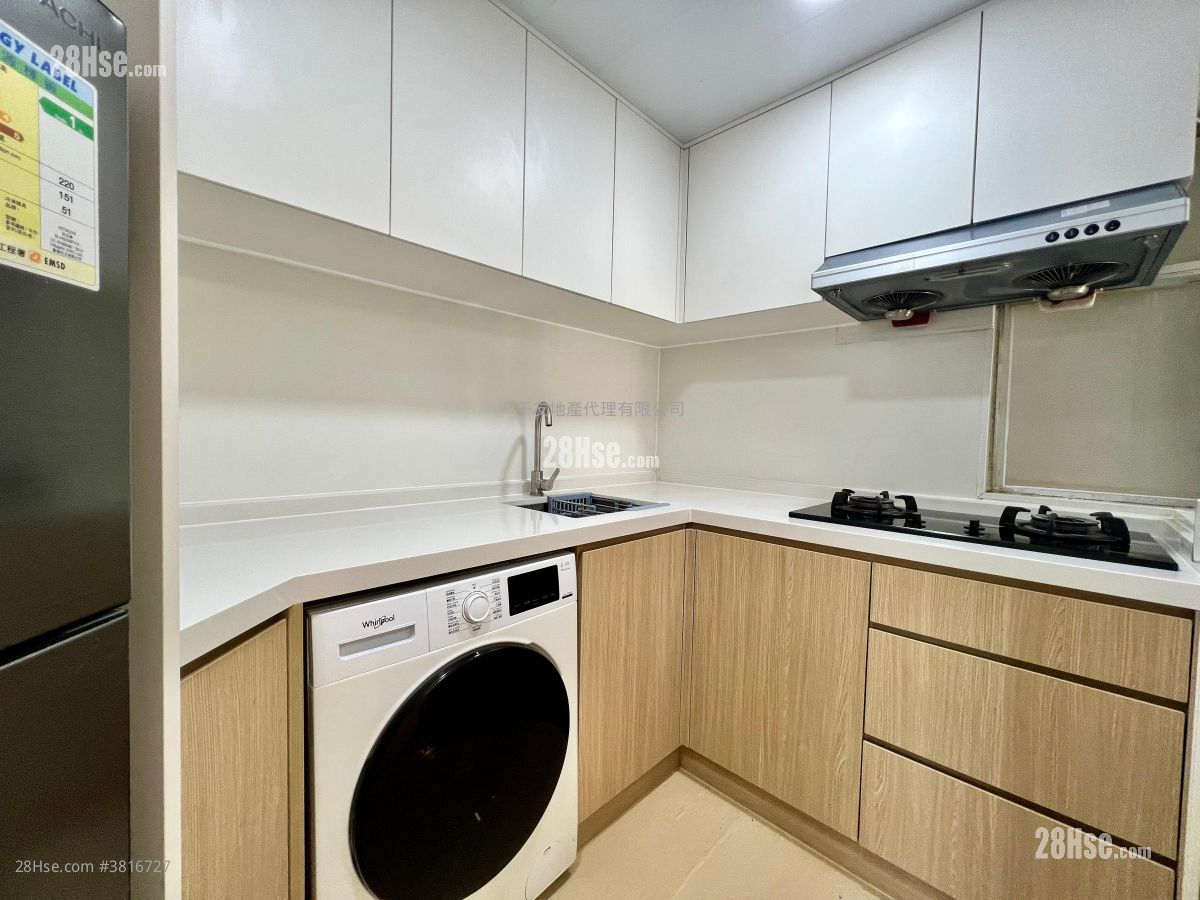 嘉湖山莊 售盤 3 房 , 1 浴室 547 平方呎