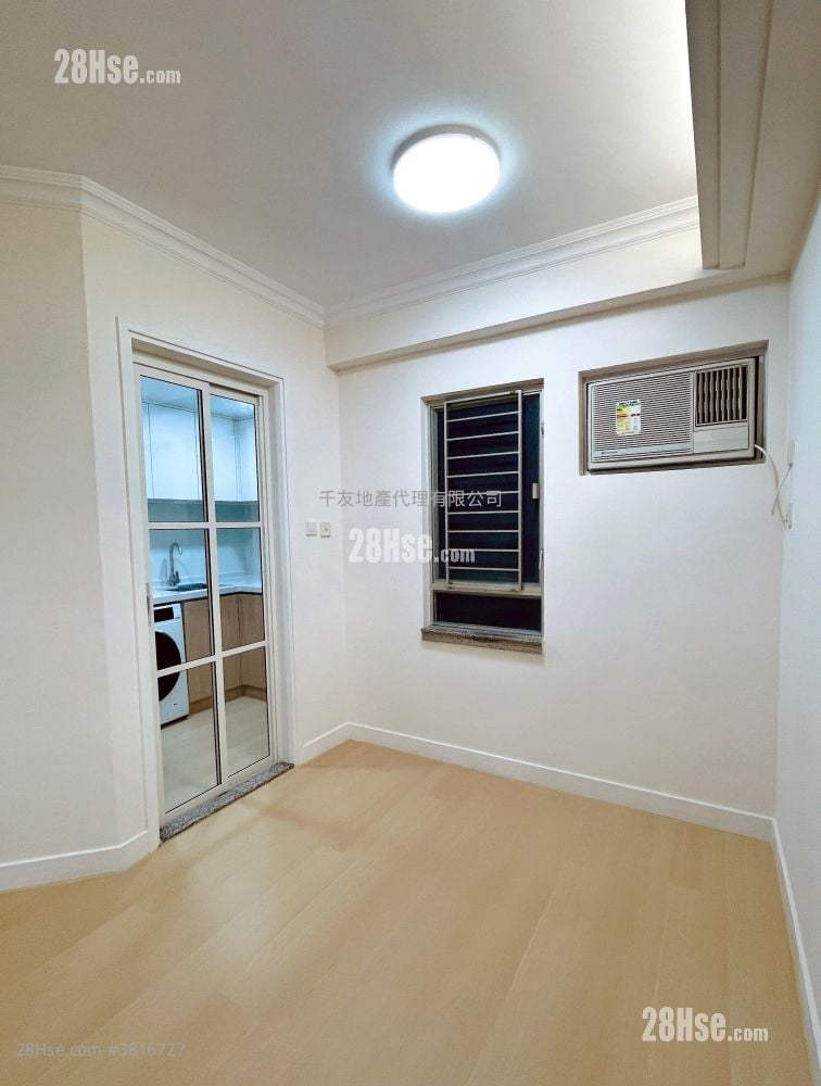 嘉湖山莊 售盤 3 房 , 1 浴室 547 平方呎