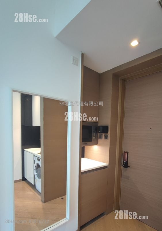 High One Rental 1 Bedroom , 1 Bathroom 273 ft²