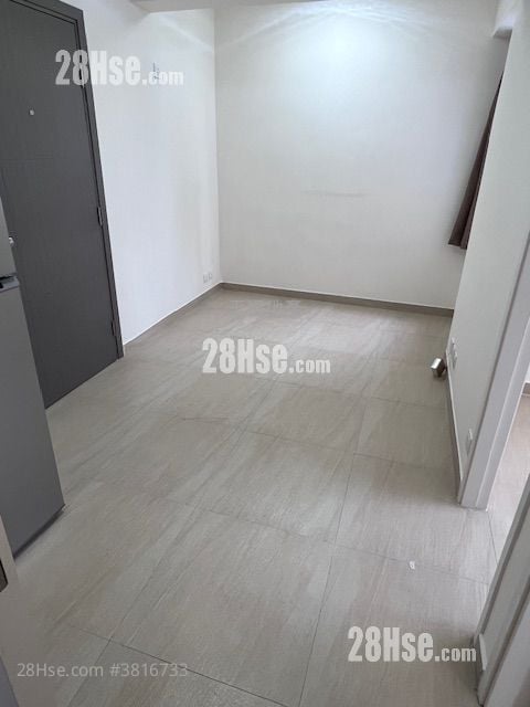 Antung Building Rental 2 Bedrooms , 1 Bathroom 279 ft²