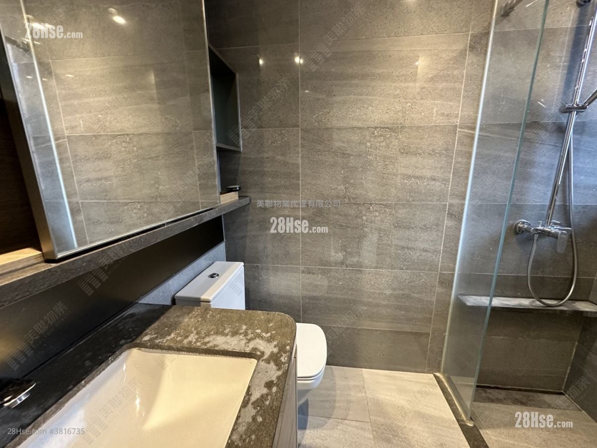 Solaria Rental Studio , 1 Bathroom 249 ft²