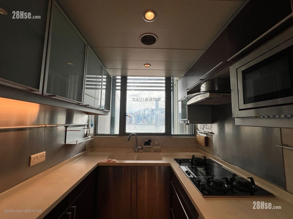 君临天下 售盘 2 房 , 2 浴室 750 平方尺