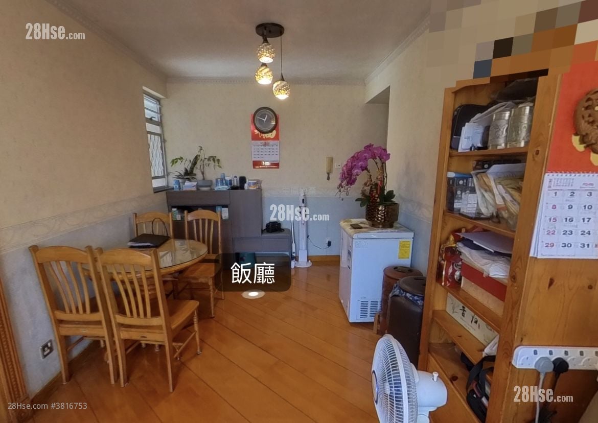 Tin Chung Court Sell 3 Bedrooms 650 ft²