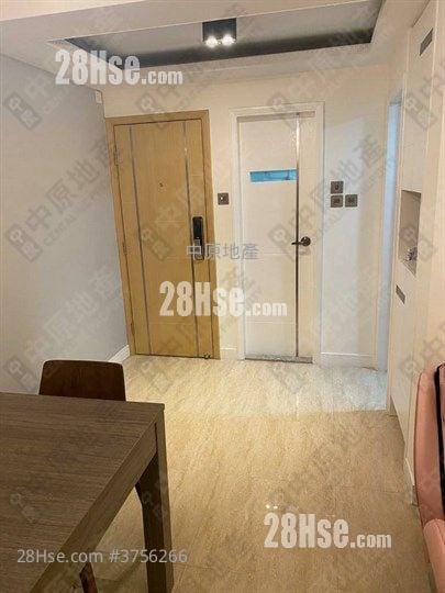 龍蟠苑 售盤 2 房 426 平方呎