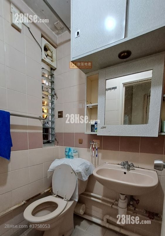 怡峰苑 售盤 2 房 407 平方呎