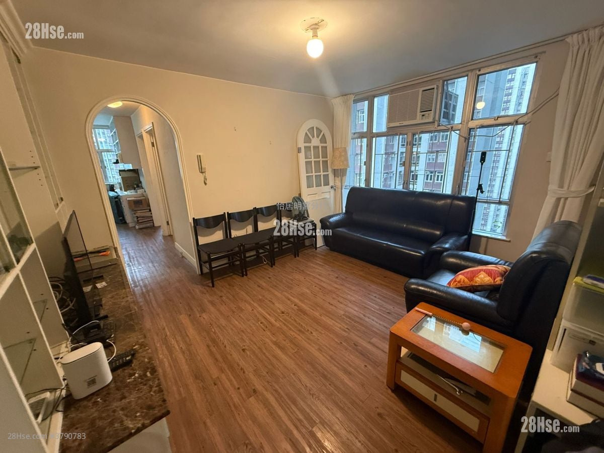 Taikoo Shing Sell 3 Bedrooms , 1 Bathroom 706 ft²