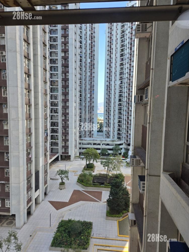 Taikoo Shing Sell 3 Bedrooms , 2 Bathrooms 580 ft²