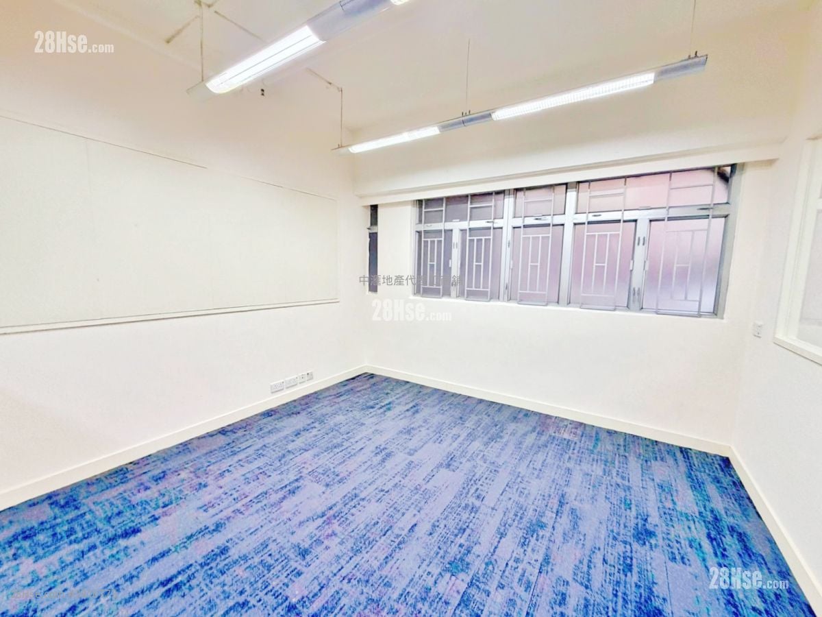 Hop Hing Industrial Building Rental 5+ Bedrooms , 2 Toilets 2,940 ft²