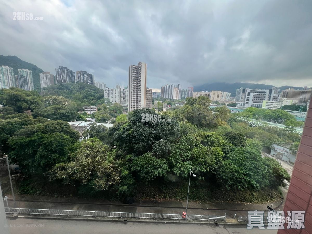 叠茵庭 售盤 2 房 376 平方呎