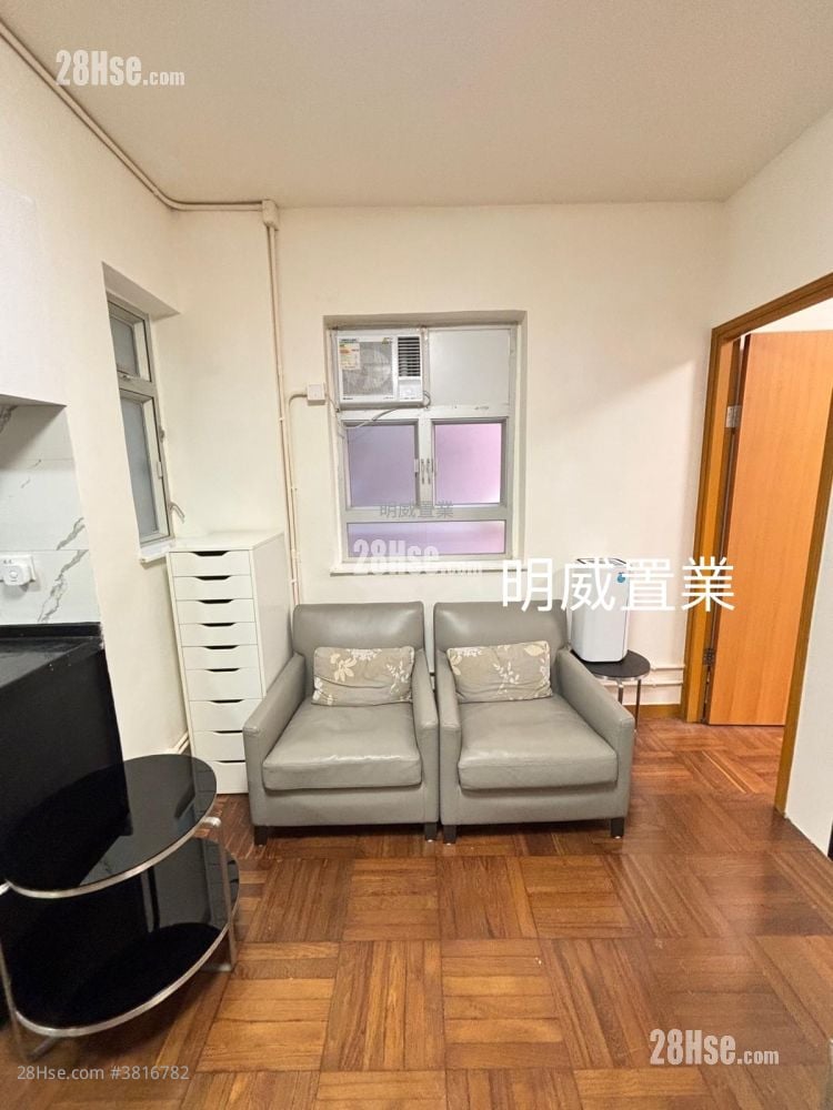 Lai Wing Building Rental 2 Bedrooms 414 ft²