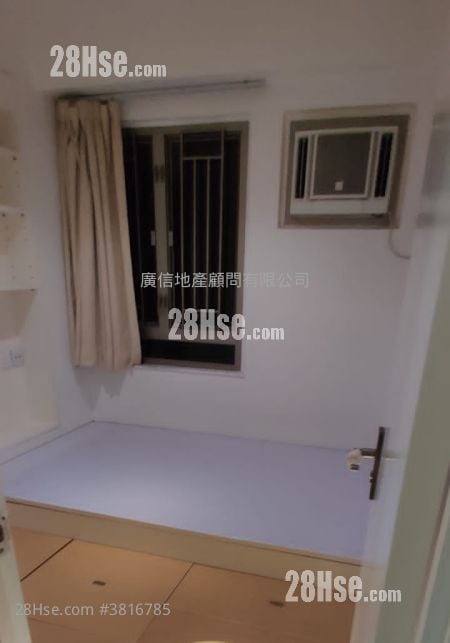 Sun Lee Mansion Sell 2 Bedrooms , 1 Bathroom 311 ft²