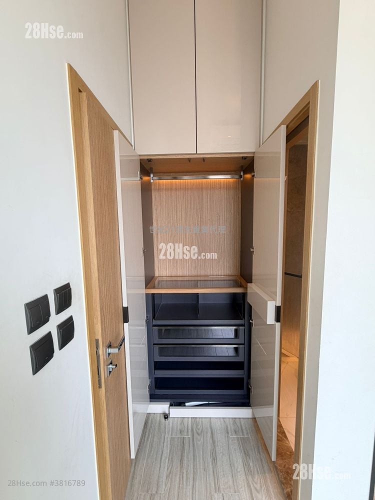 The Vantage Rental 1 Bedroom , 1 Bathroom 277 ft²