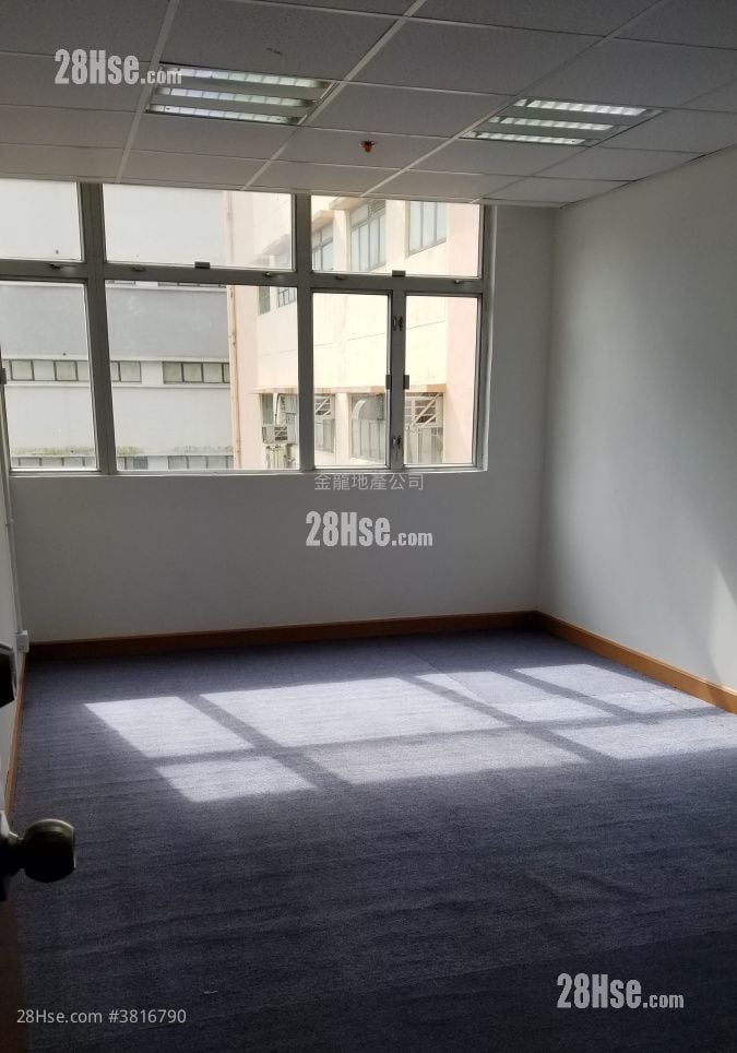 冠華鏡廠第三工業大廈 租盤 185 平方呎