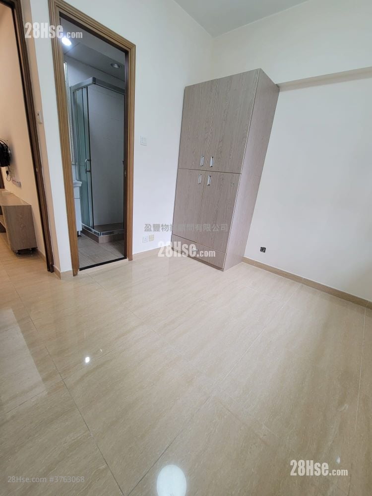 香海大廈 售盤 3 房 , 2 浴室 488 平方呎