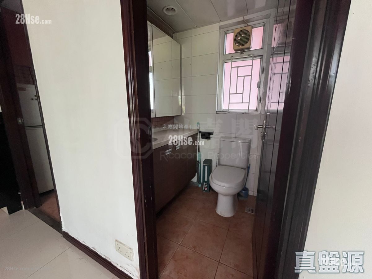 叠茵庭 售盤 2 房 376 平方呎