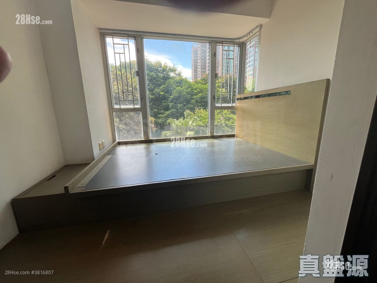 叠茵庭 售盤 2 房 376 平方呎