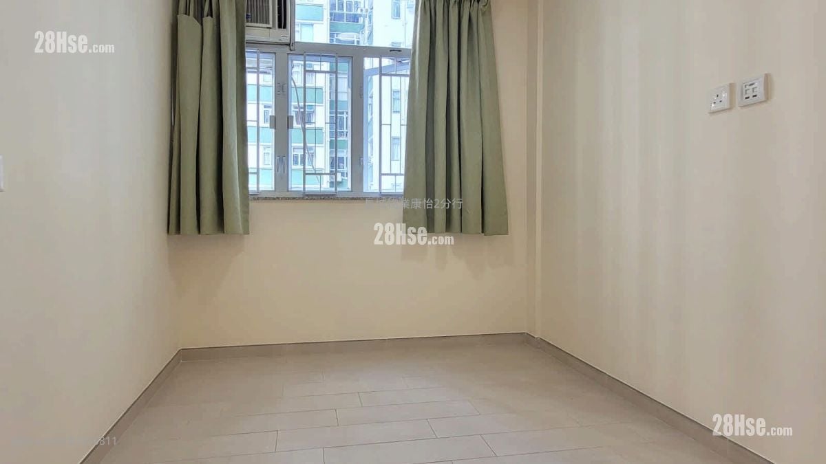 南豐新邨 租盤 3 房 , 2 浴室 570 平方呎