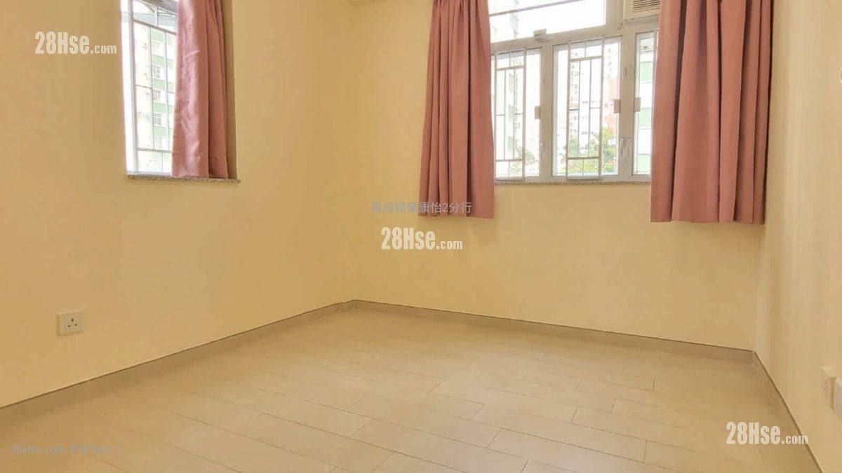 南豐新邨 租盤 3 房 , 2 浴室 570 平方呎