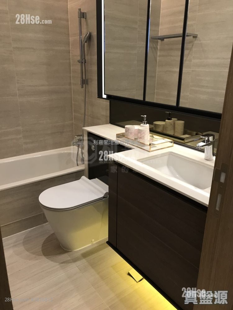 滿名山 售盤 3 房 1,175 平方呎