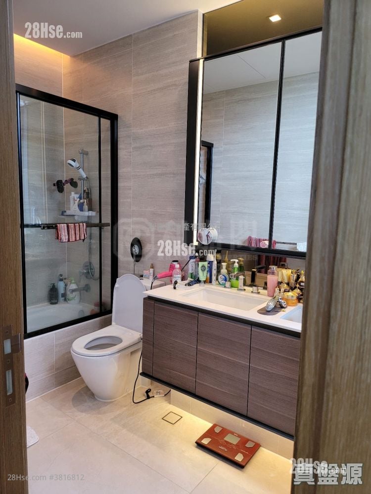 滿名山 售盤 3 房 1,175 平方呎