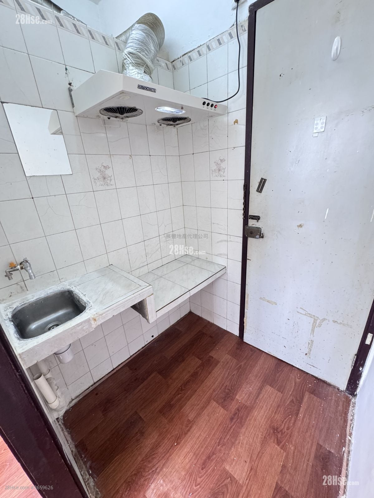 1G Wong Chuk Street Rental Studio , 1 Bathroom 110 ft²