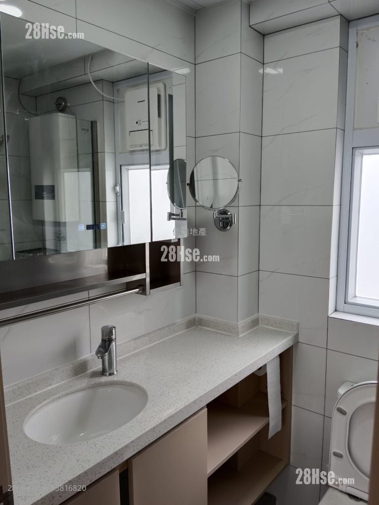 Wyler Garden Rental 2 Bedrooms , 1 Bathroom 348 ft²