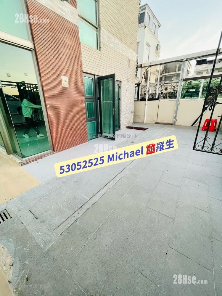 村屋 租盘 5+ 房 , 3 浴室 2,100 平方尺