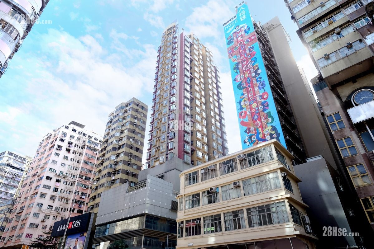 大厦外观: 宝辉阁 租盘 1 房 , 1 浴室 326 平方尺