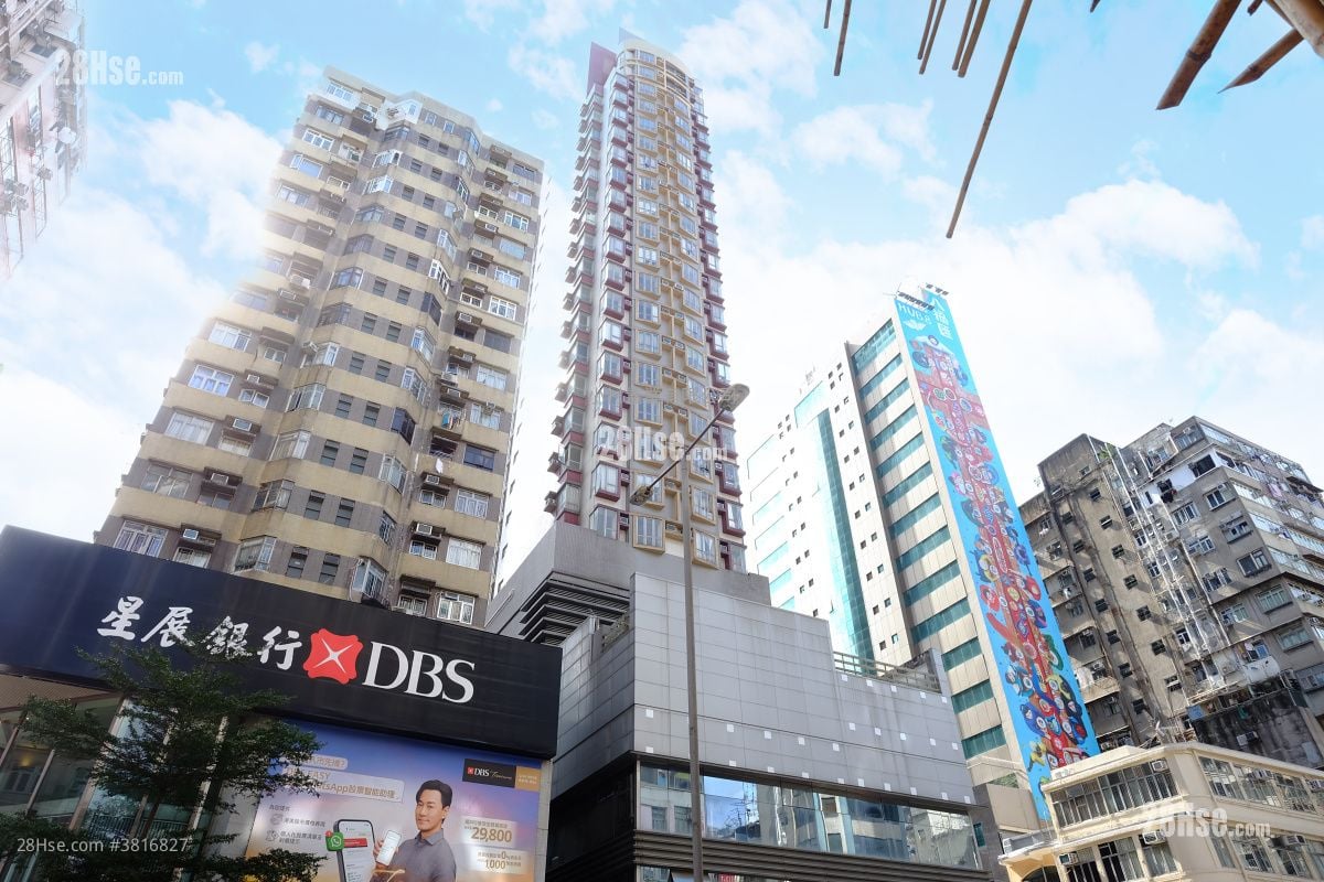 大厦外观: 宝辉阁 租盘 1 房 , 1 浴室 326 平方尺