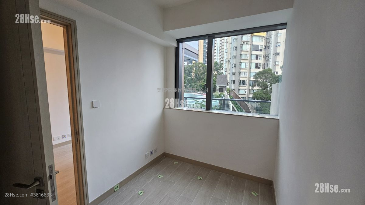 Gold Coast Bay Rental 1 Bedroom , 1 Bathroom 274 ft²