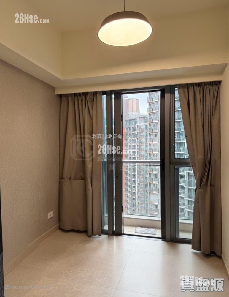 Novo Land 售盘 1 房 300 平方尺