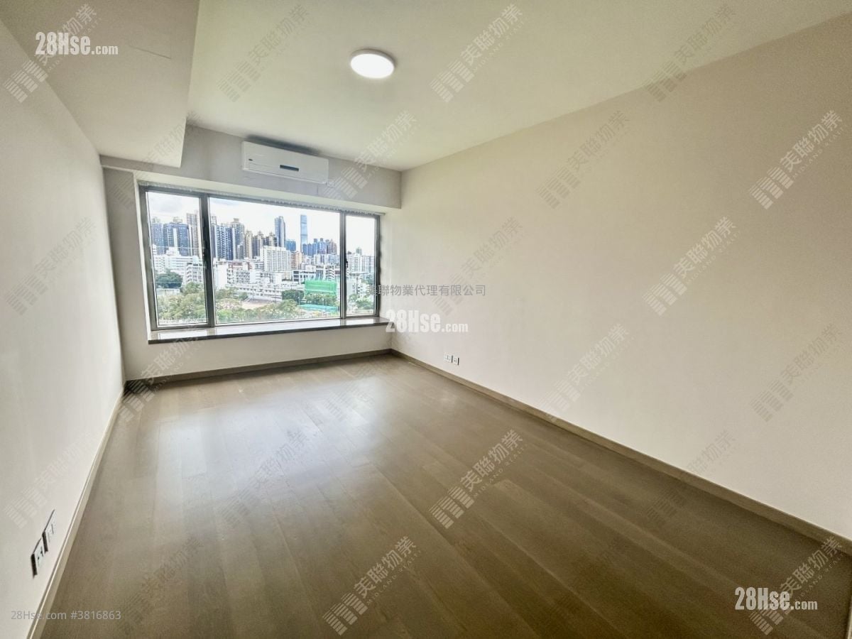 君柏 租盘 4 房 , 4 浴室 1,723 平方尺