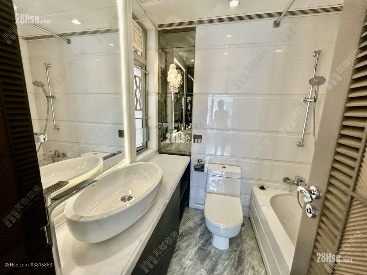 君柏 租盘 4 房 , 4 浴室 1,723 平方尺