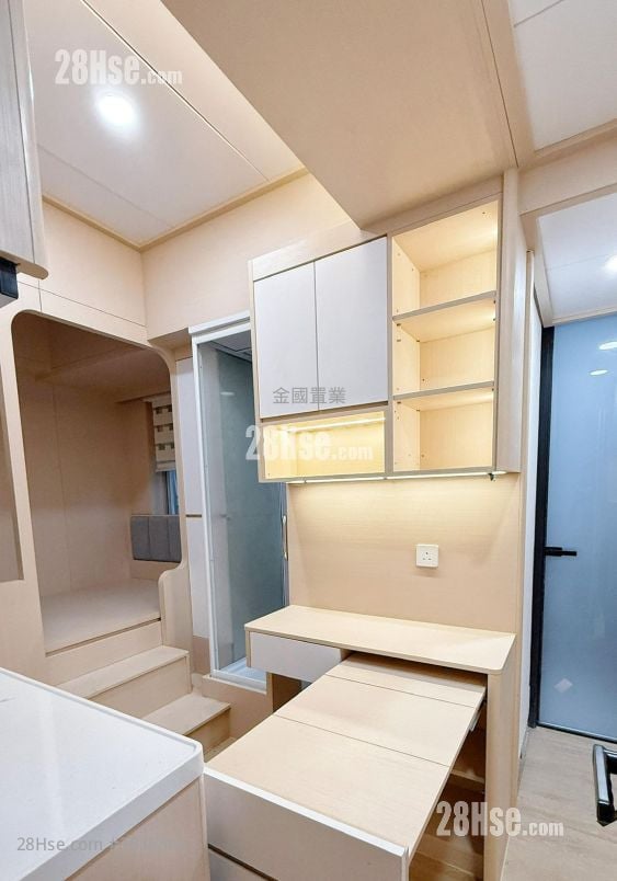 Fair Way Garden Rental 1 Bedroom , 1 Bathroom 290 ft²