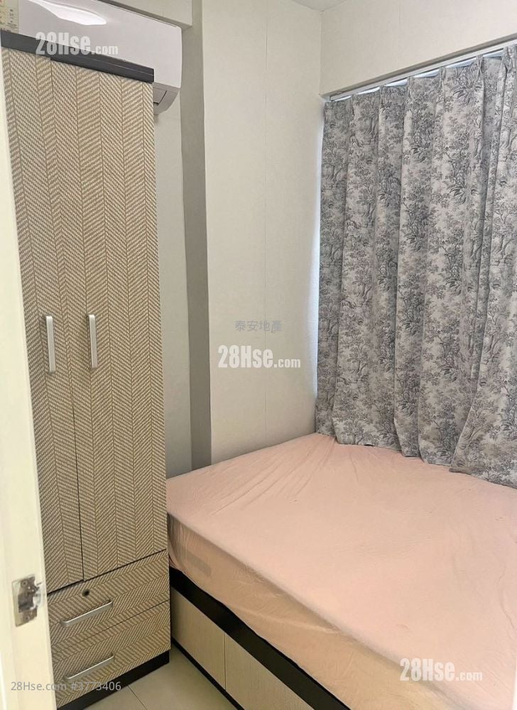 新萬利大廈 售盤 2 房 , 1 浴室 285 平方呎
